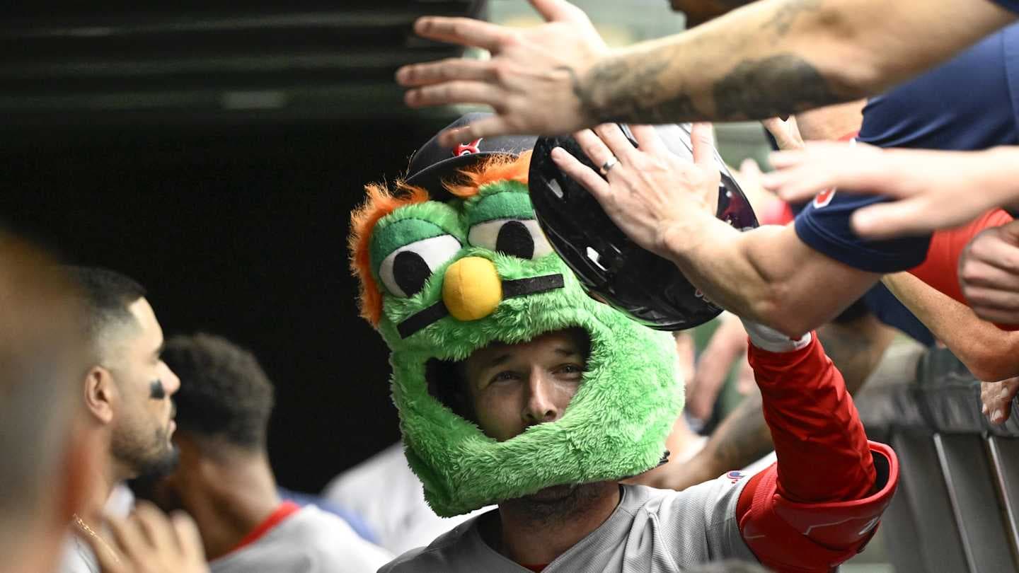Red Sox's Playoff Push Clouded by Bregman's Impending Free Agency