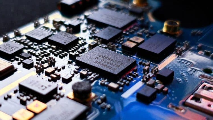 Micron's $200B U.S. Investment Plan Fuels Semiconductor Boom