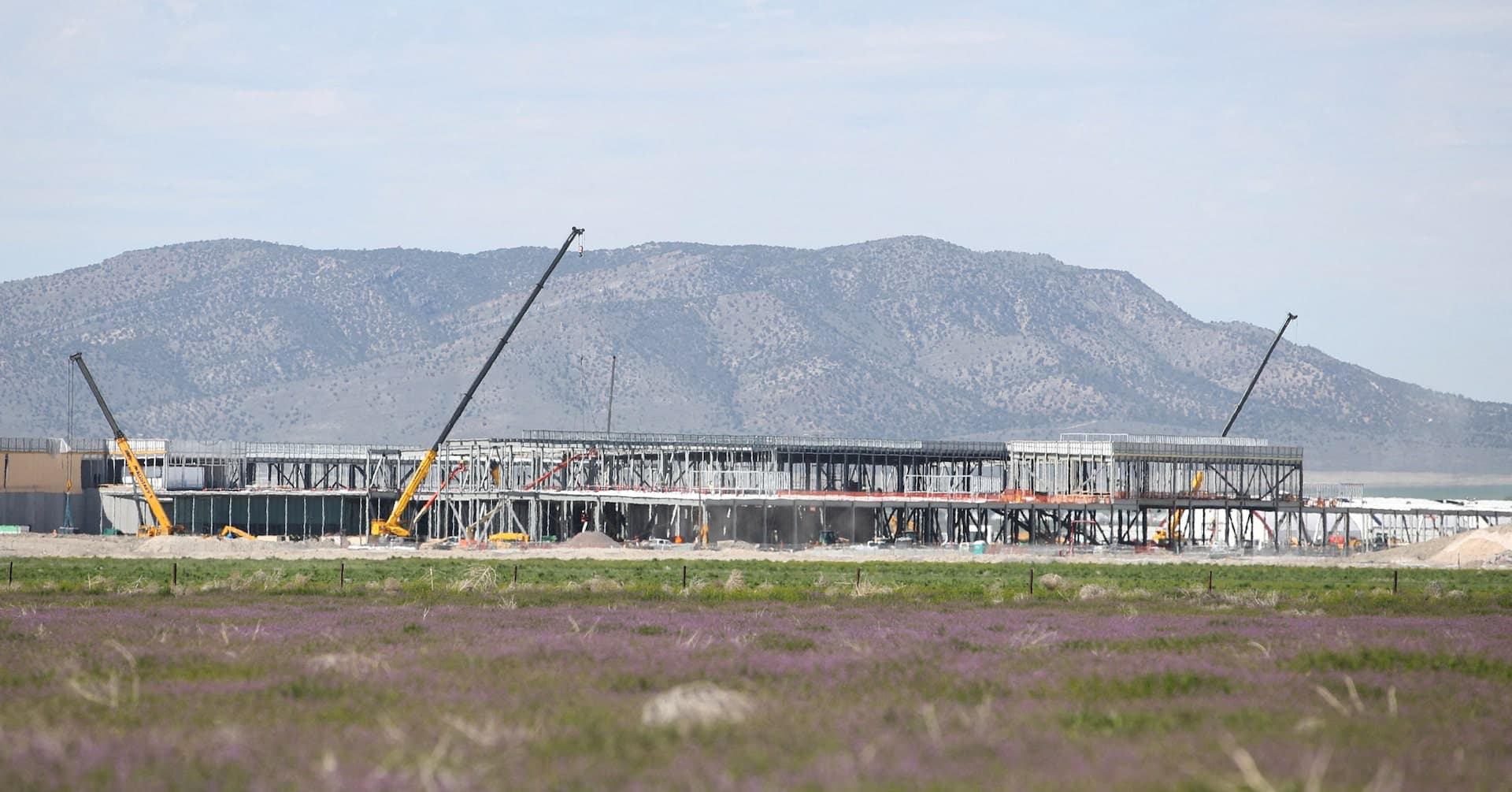 Meta Offloads $2B in Data Center Assets to Fund AI Infrastructure