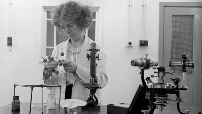 Pioneering Female Scientist's Trailblazing Legacy Uncovered