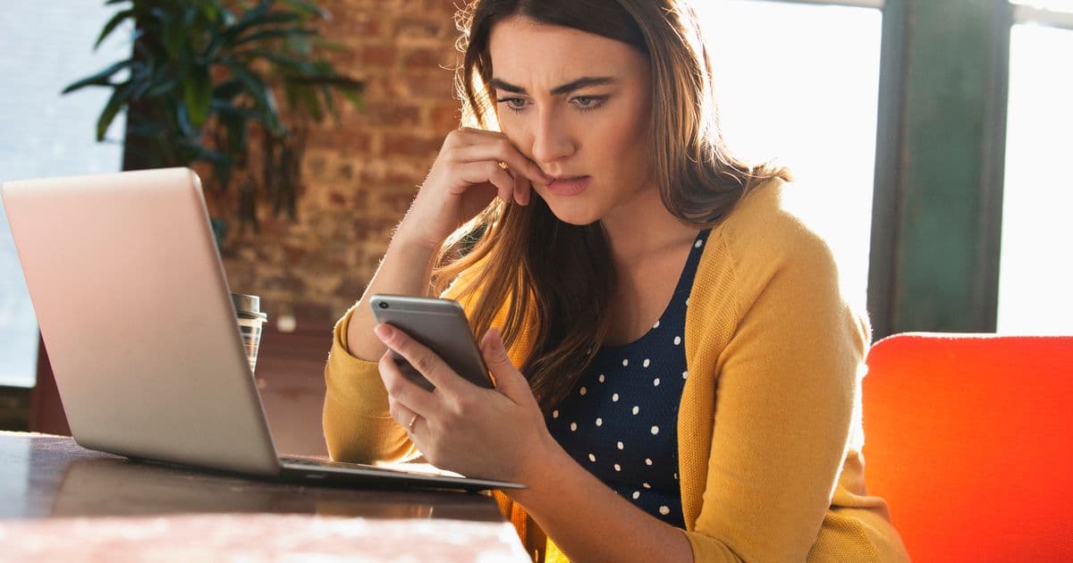 DWP Warns of Scam Texts Targeting Benefit Recipients Ahead of Bank Holiday