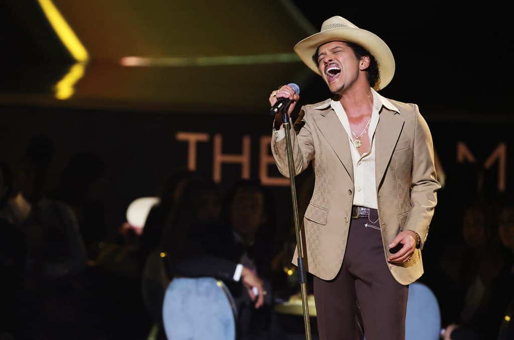 Bruno Mars Extends Las Vegas Residency Into 2026 With New Year's Shows