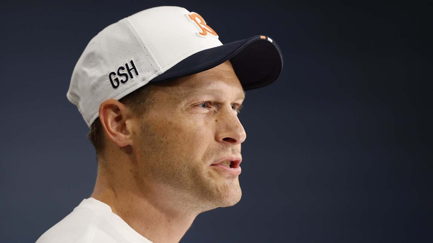 Chicago's New Coaching Duo Aims to Revive Struggling Bears