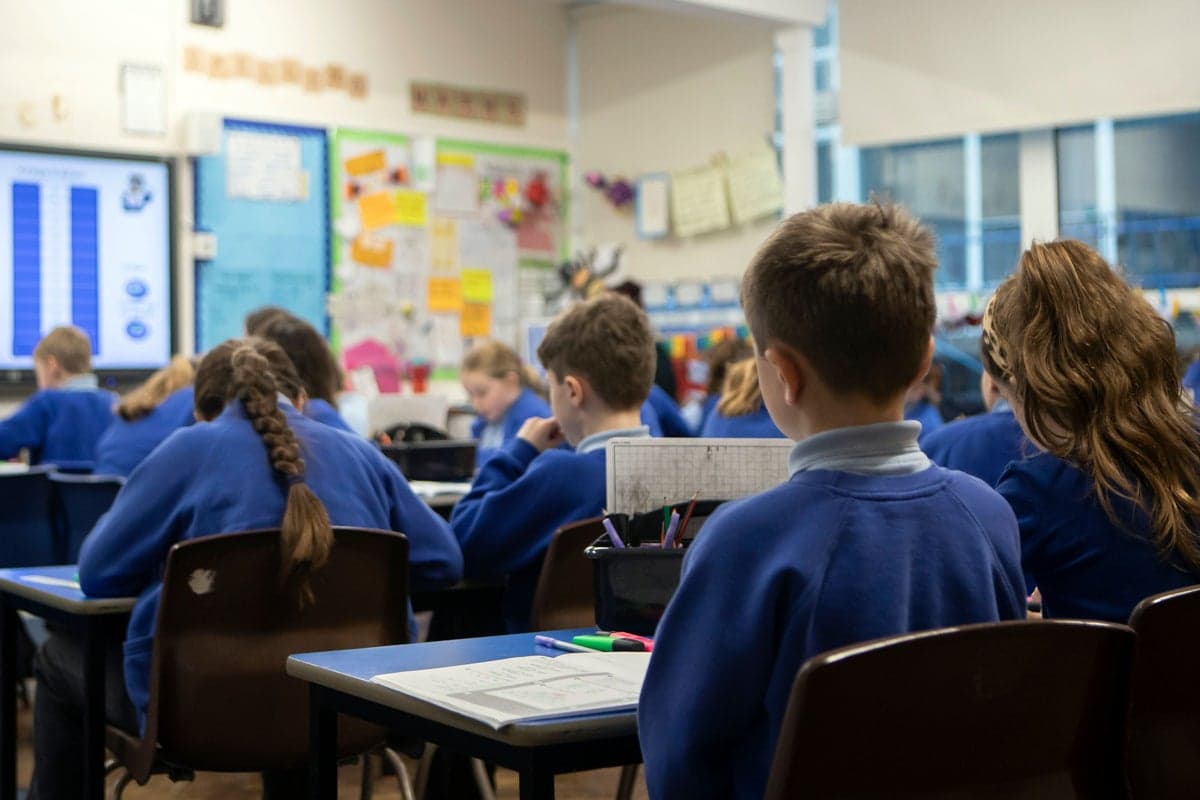 Schools Urged to Teach Boys and Girls About Periods Together
