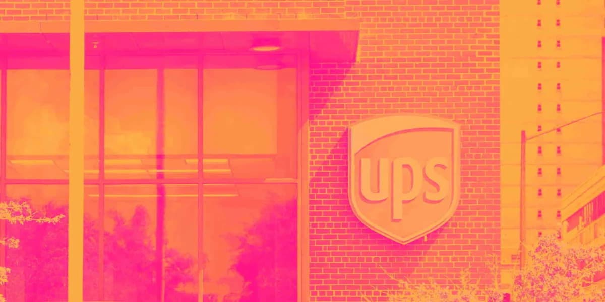 UPS Earnings Report Looms: Analysts Bearish as Delivery Giant Faces Revenue Decline