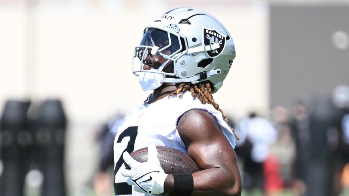Rookie Tight End's Opportunity Soars, Wide Receiver Battles Injuries