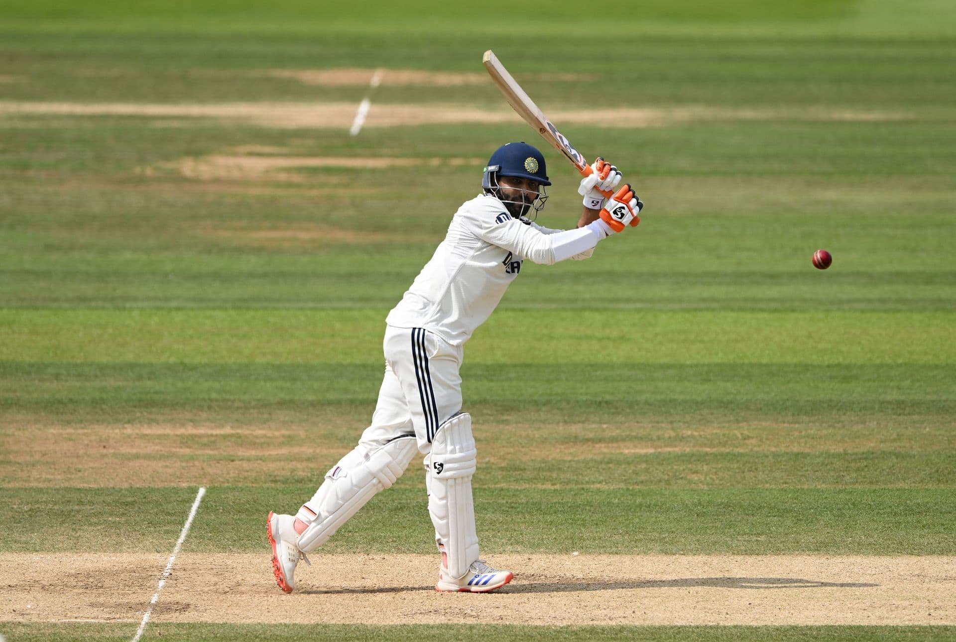 Jadeja's Heroic Counterattack Keeps India's Lord's Dream Alive
