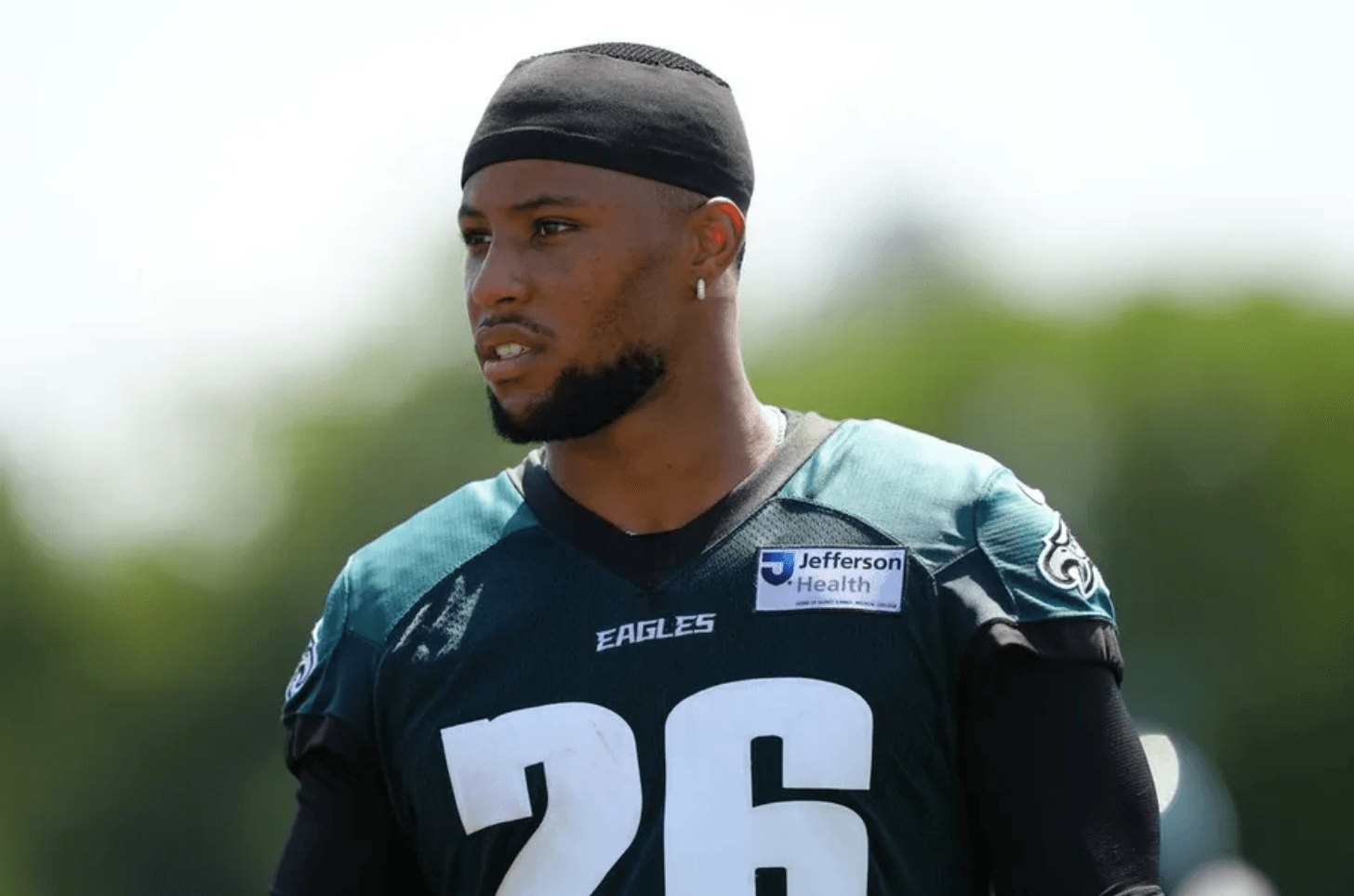 Eagles Soar, Chiefs Stumble: Defending Champs Face Uphill Battle