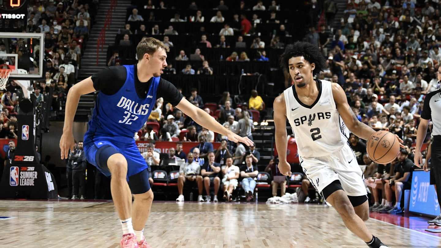 Rookie Dylan Harper Blocks Mavericks' Nembhard in Defensive Showcase
