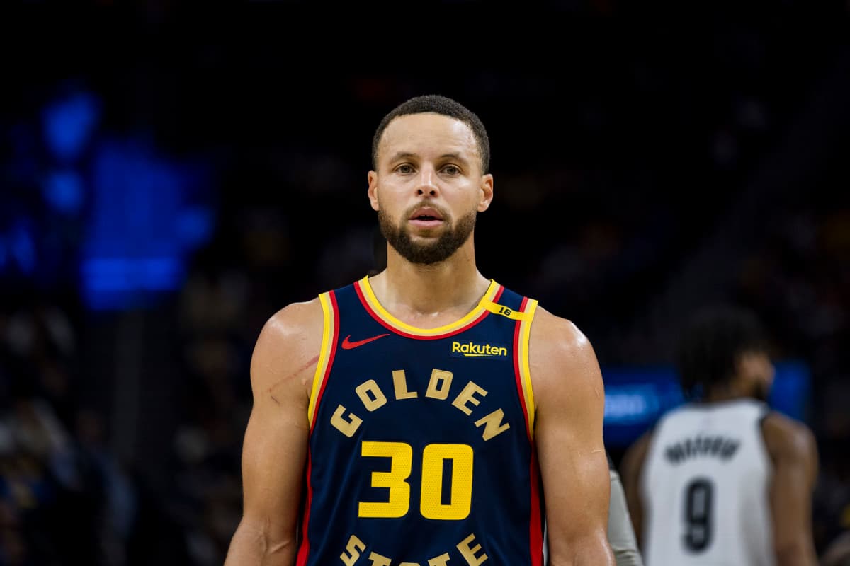 Curry Reacts to Ex-Teammate's Dramatic Makeover with 5-Word Quip