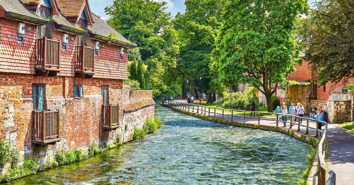 Uncover the Ancient History of Winchester, a Cathedral City Gem
