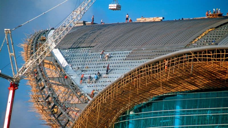 Hong Kong's Bamboo Scaffolding Tradition Faces Uncertain Future