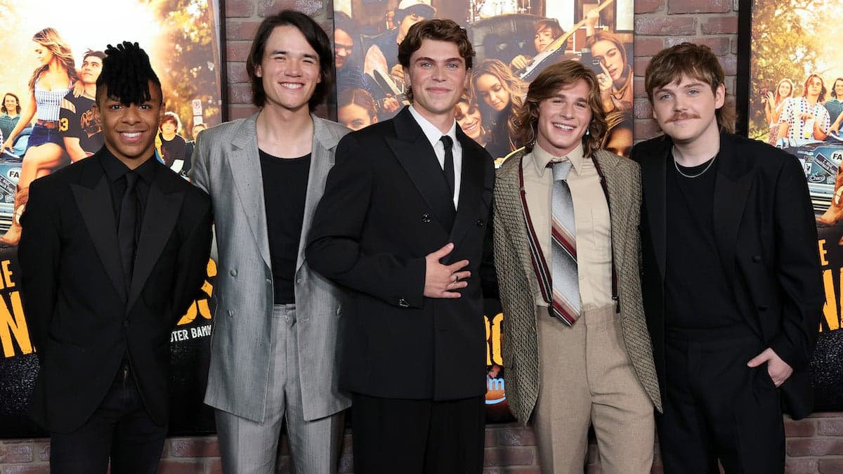 Aspiring Actors Turned Musicians Shine in Skydance's New Series "The Runarounds"