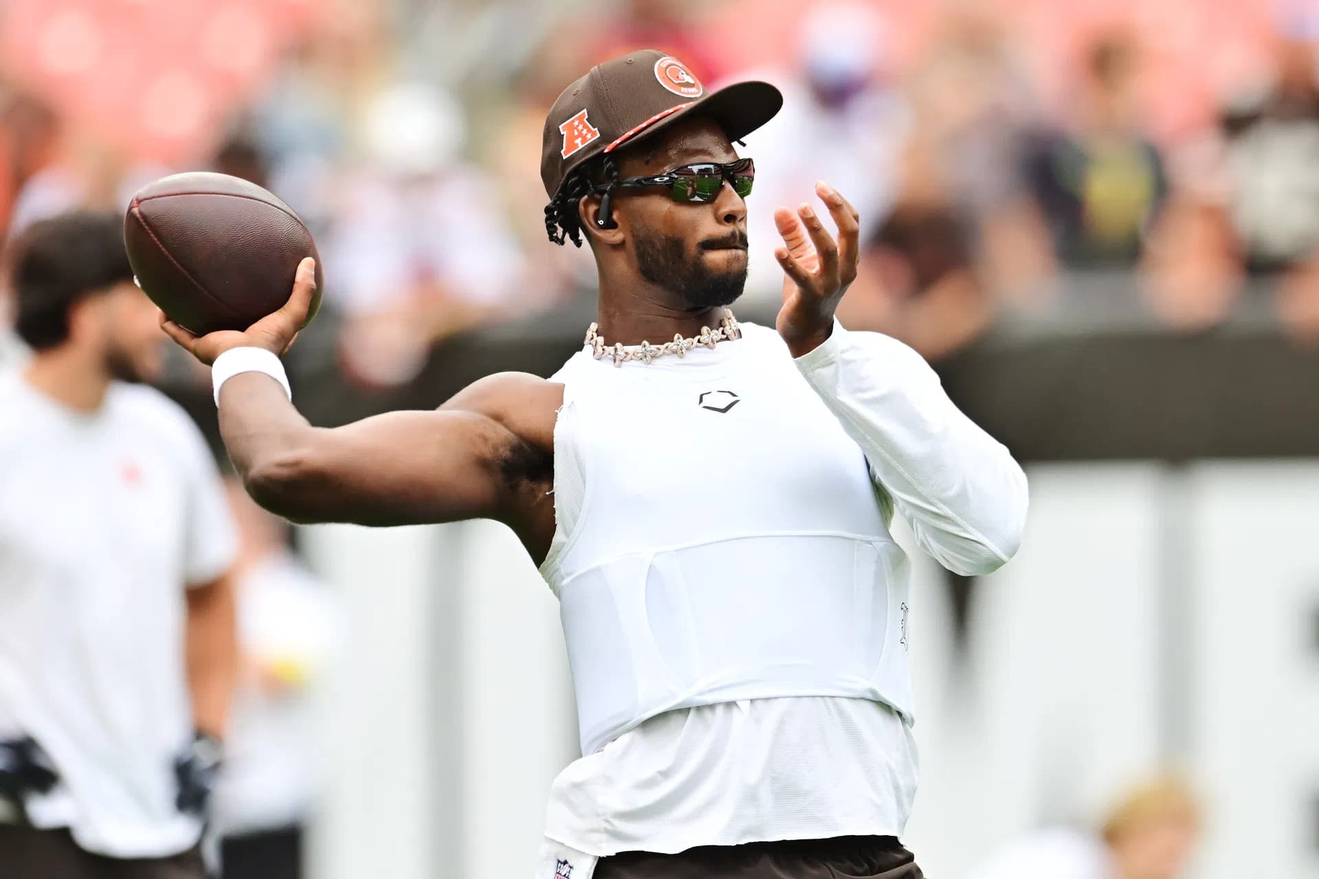 Browns Shake Up QB Depth Chart: Huntley Released, Pickett Traded