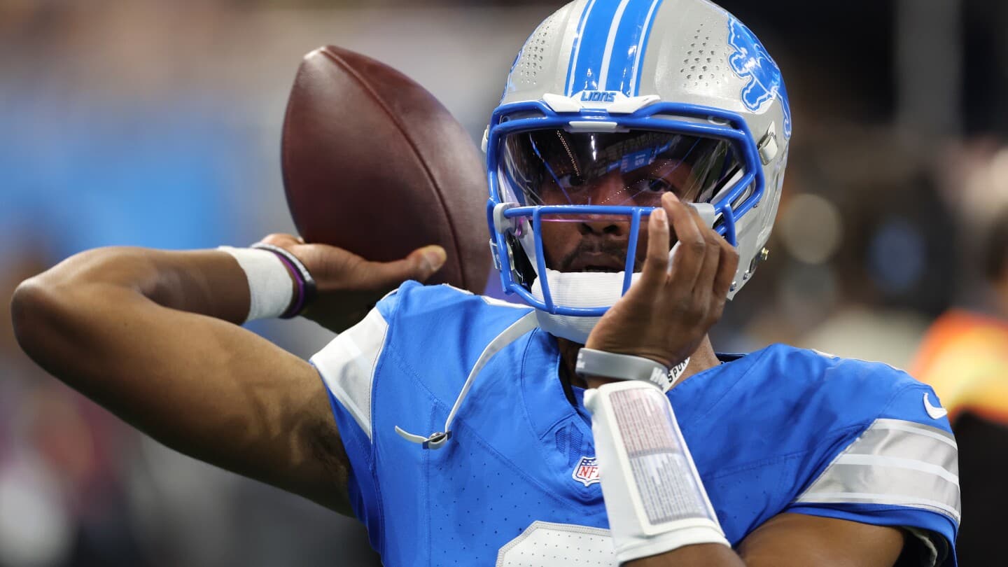 Hooker Battles for Lions' Backup QB Spot After Bridgewater's Departure