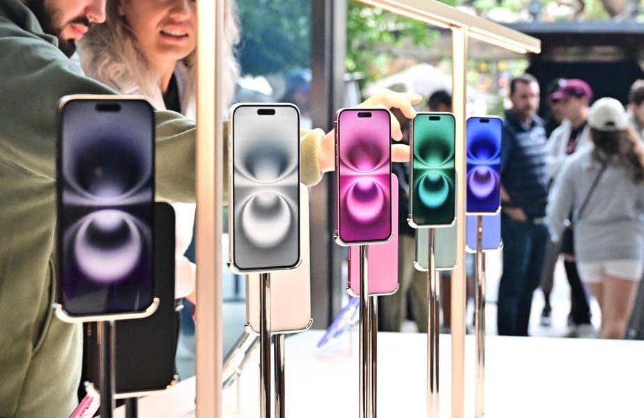 Tech Journalist Predicts Exact iPhone 17 Release Weeks Before Reveal