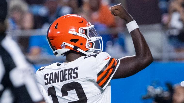 Browns Rookie QB Shedeur Sanders Shines in Preseason Debut