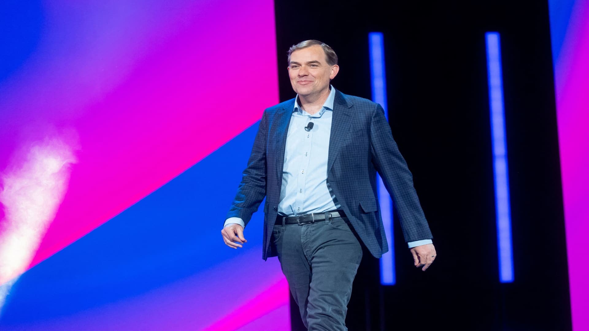 AWS Faces Intensifying Cloud Competition as Microsoft and Google Surge