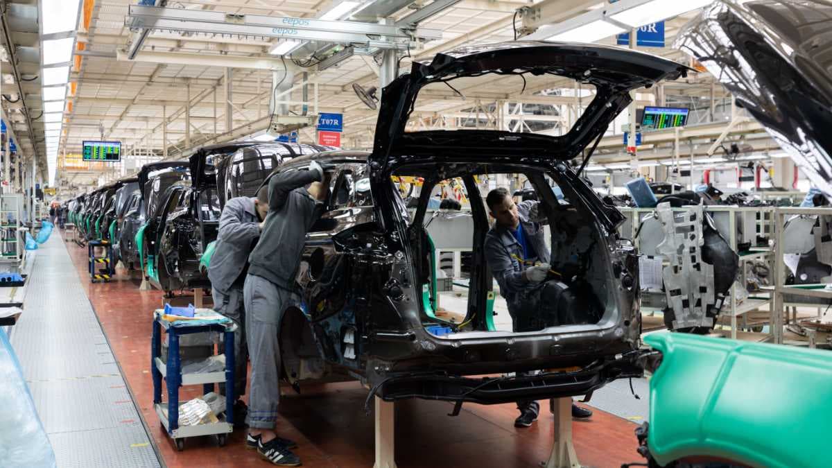 Indian Automakers Accelerate Global Expansion with New EV and SUV Launches