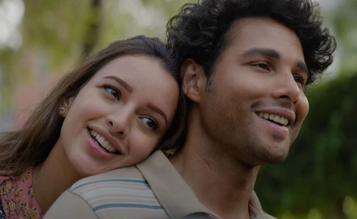 Dhadak 2 Box Office Woes as Saiyaara Dominates