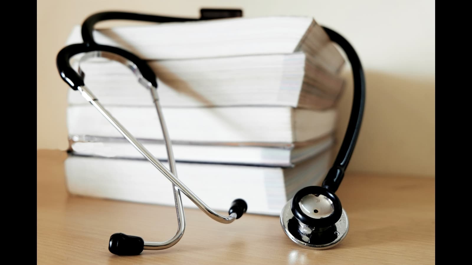 Meritorious Students Fail to Afford Punjab's Steep Medical Fees