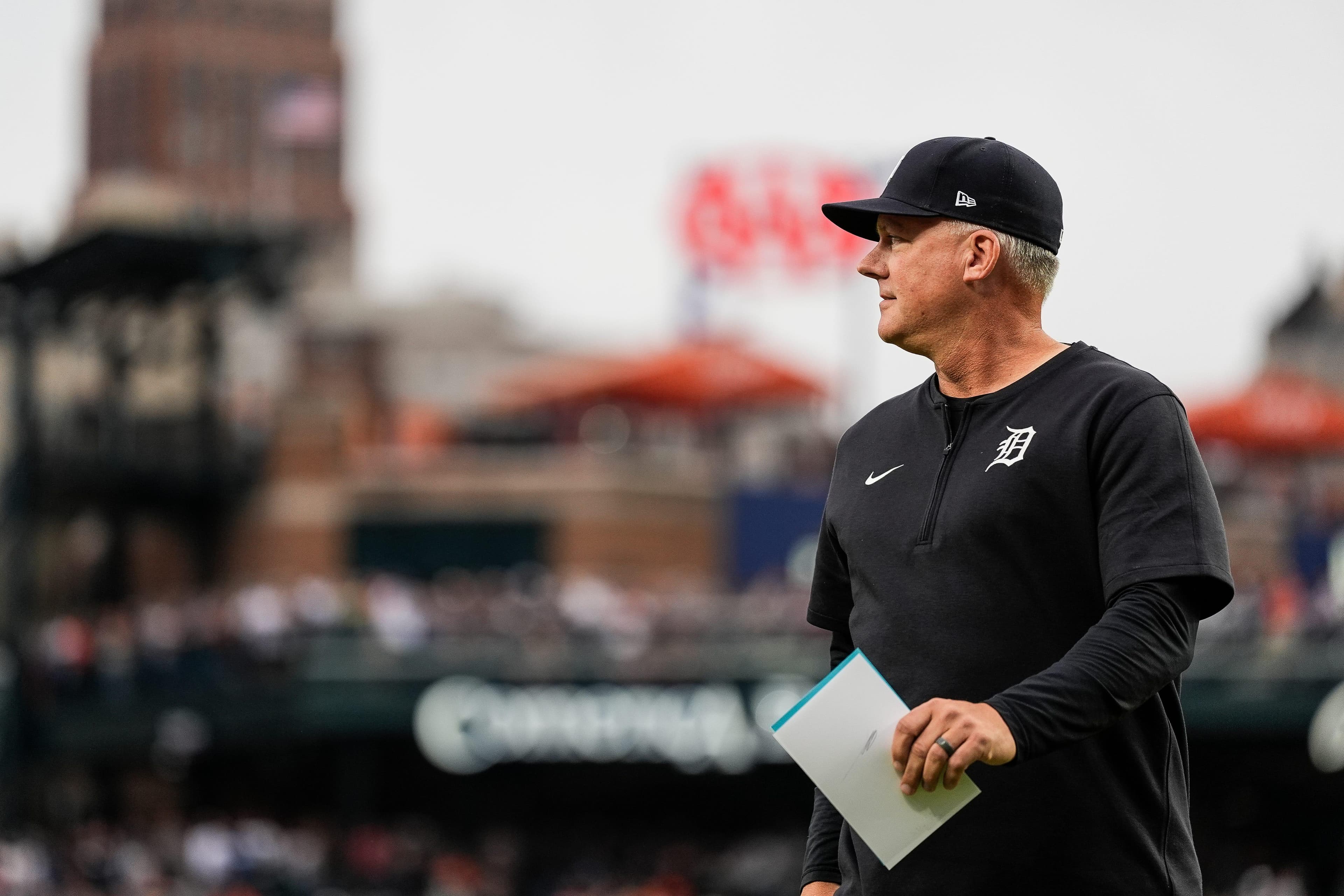 Tigers Fail to Land Elite Closer, Raising Playoff Concerns