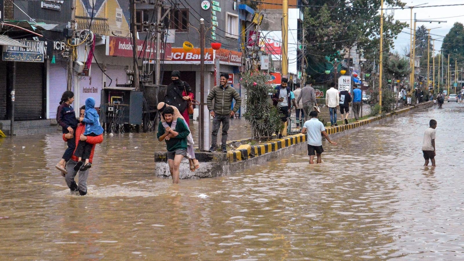 Monsoon Mayhem: North and Central India Brace for Prolonged Wet Weather