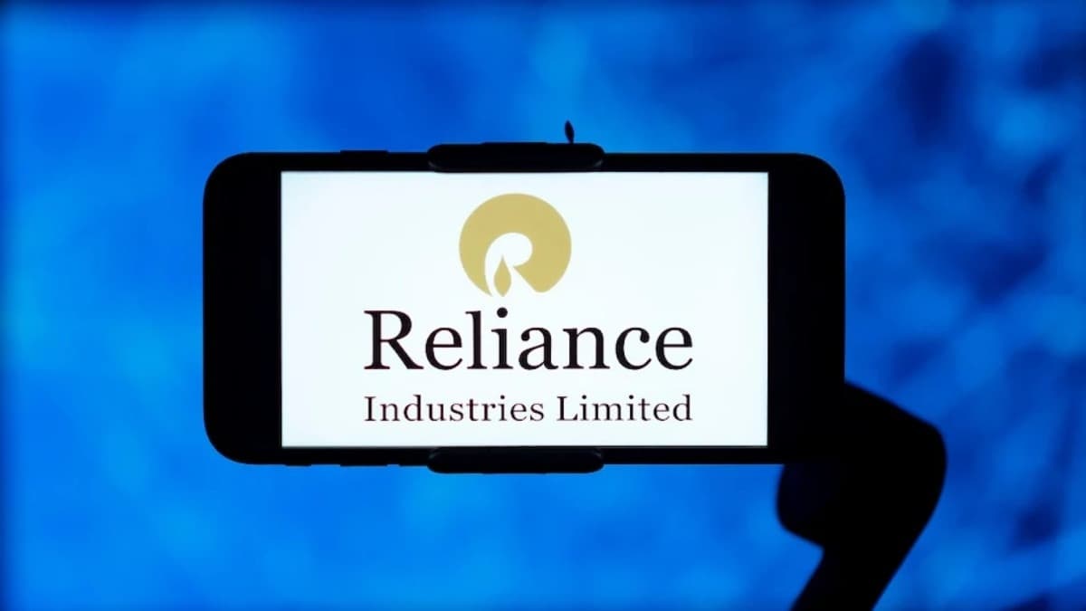 Reliance Jio IPO Delayed Until 2026, Shares Slip After AGM