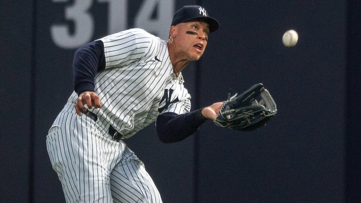 Yankees and Red Sox Clash in High-Stakes Playoff Showdown