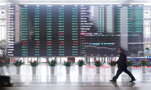 Investors Brace for Key US Inflation Report, Casting Doubt on Fed Rate Cut Pace