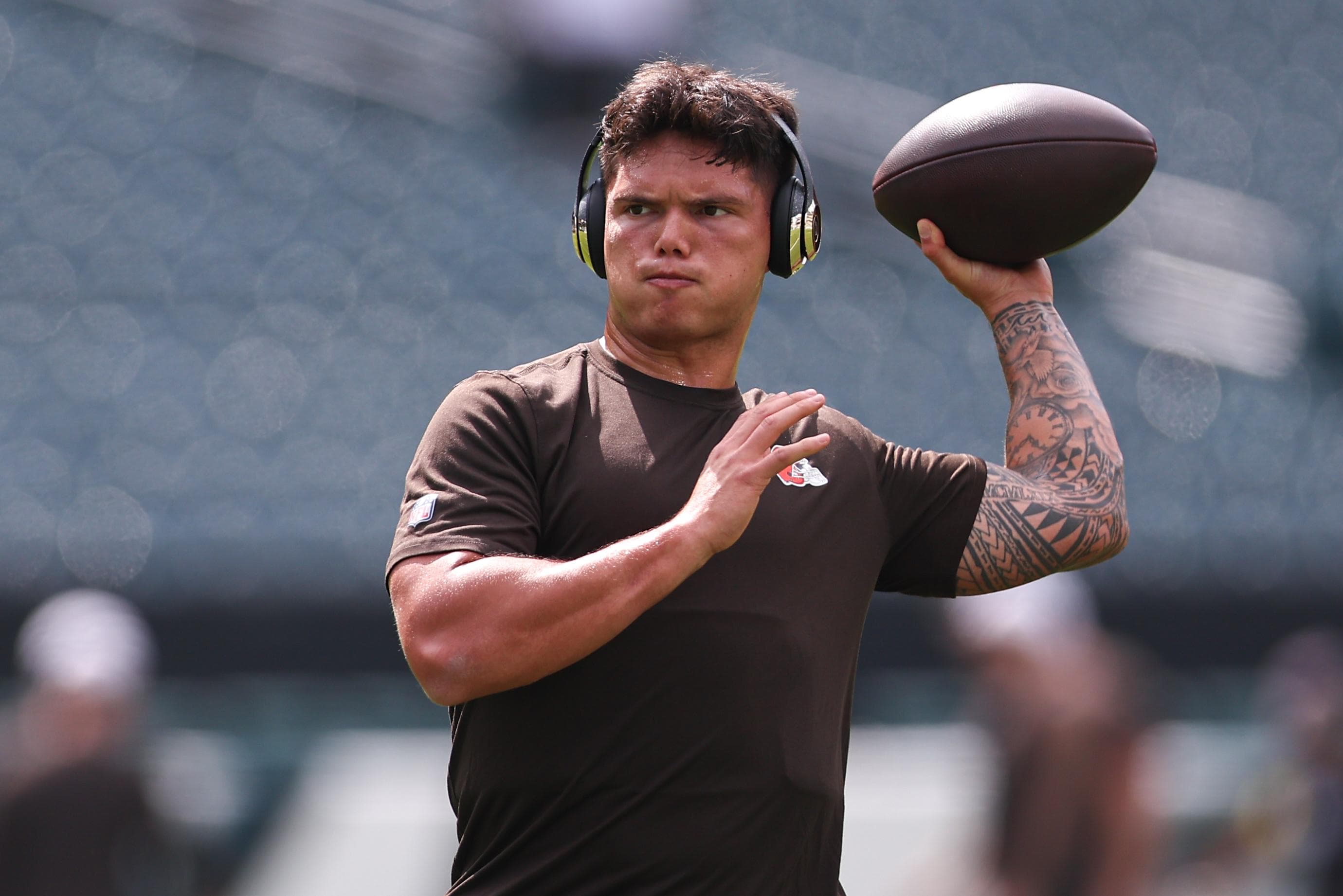 Rookie QB Dillon Gabriel Stirs Controversy with Cryptic Comments