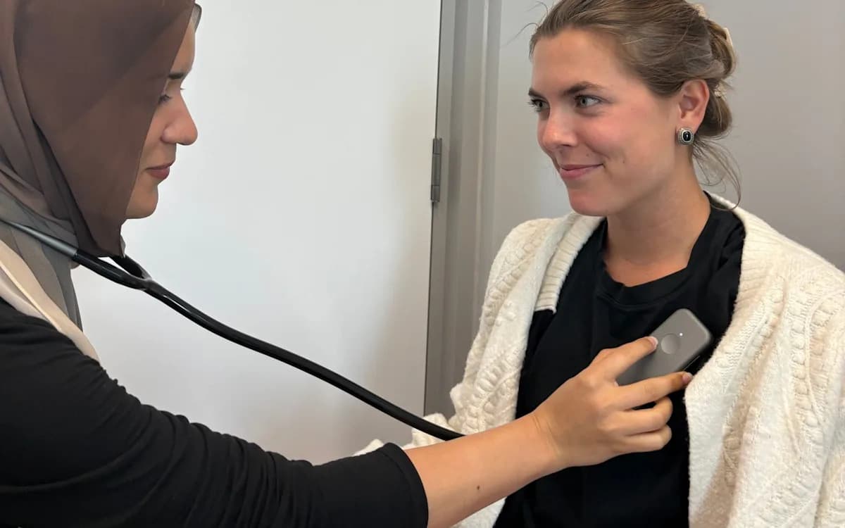AI Stethoscopes Help NHS Doctors Catch Heart Issues Sooner
