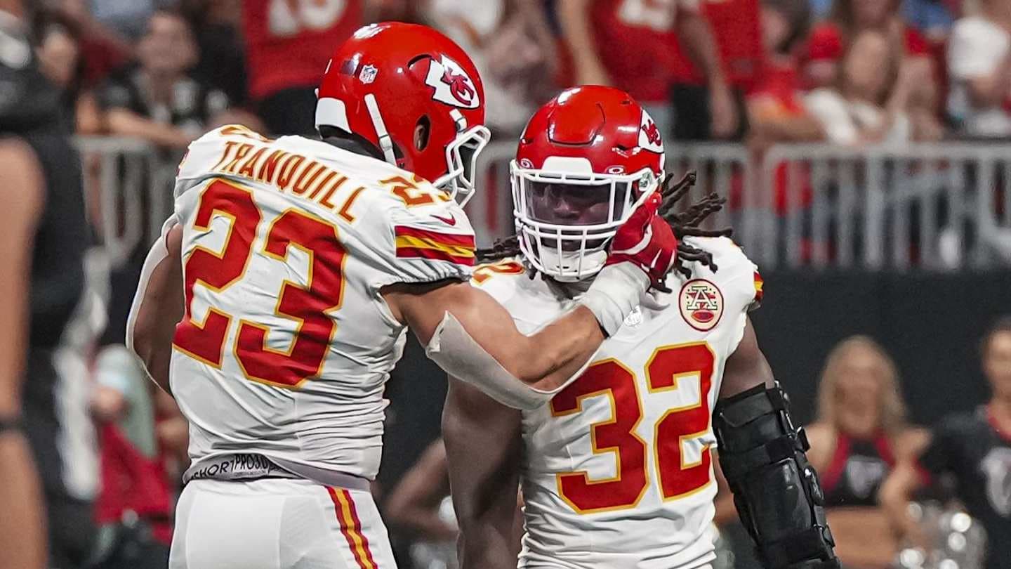 Rookie Linebacker Bassa Impresses Chiefs in Training Camp