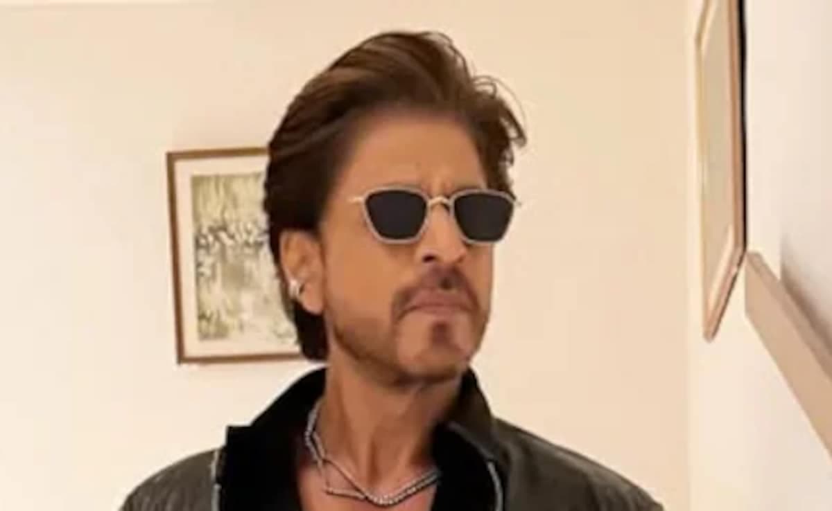 SRK Quashes Tantrum Rumors, Teases Aryan's Netflix Debut
