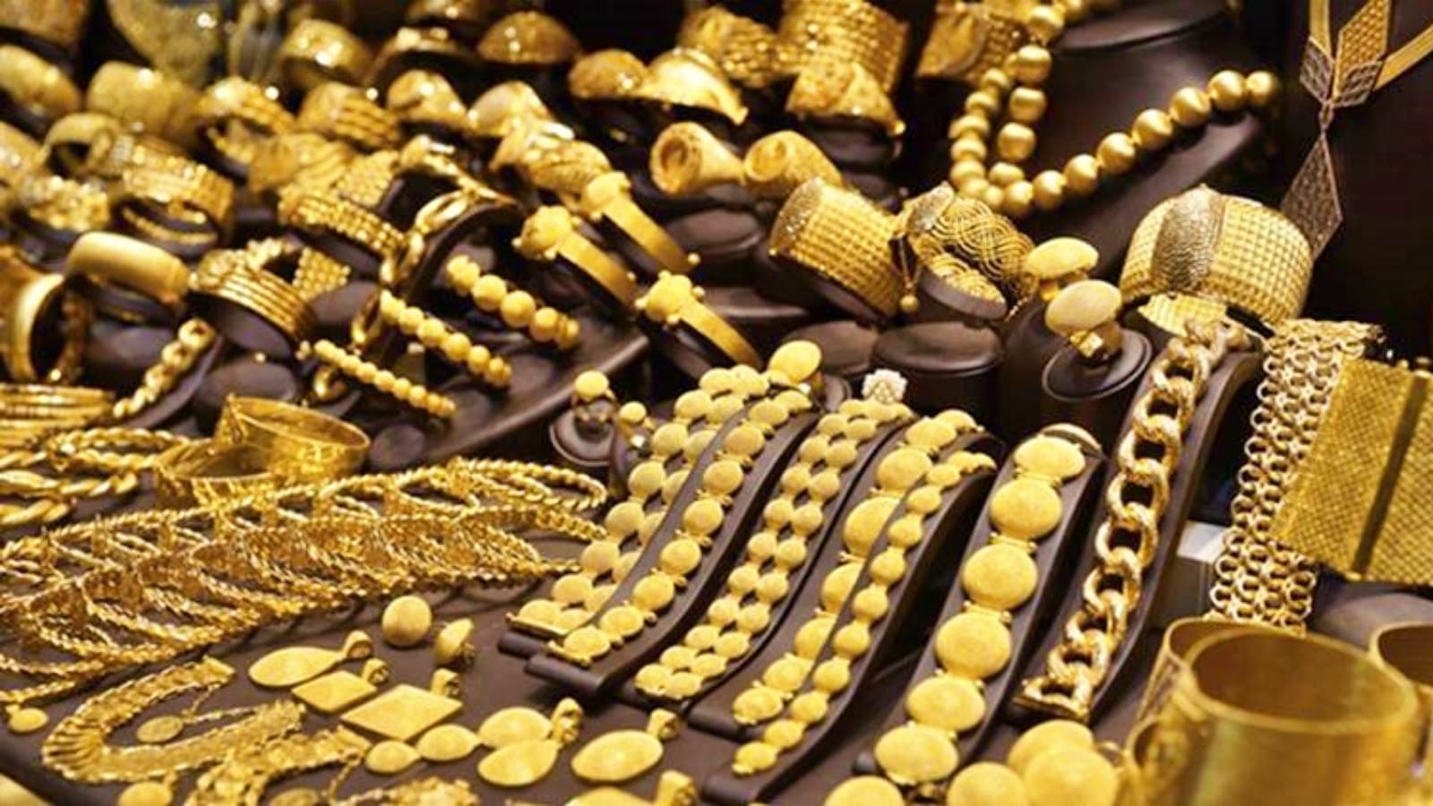 Gold Prices Surge Ahead of India's Festive Season