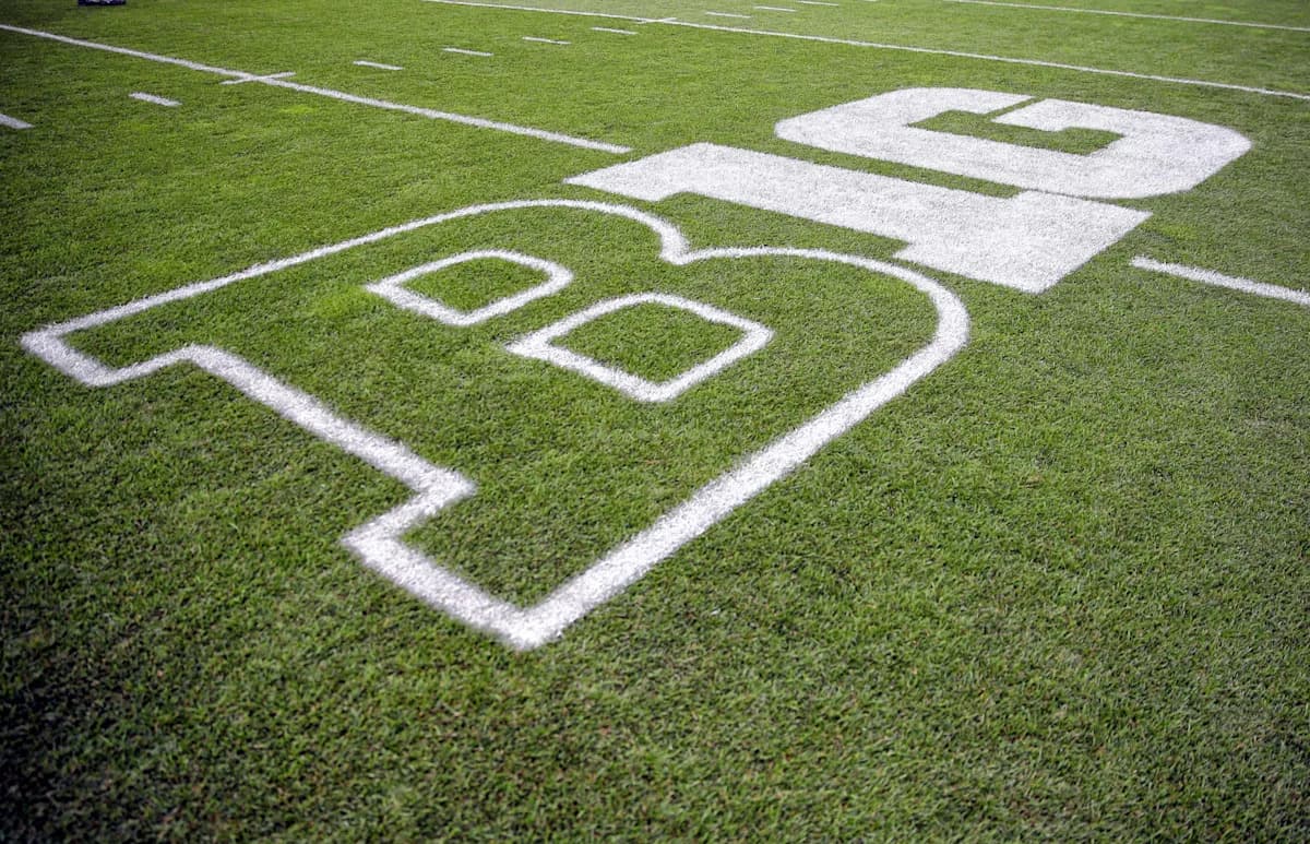 USC Aims for Big Ten's Best Recruiting Class in Conference Debut