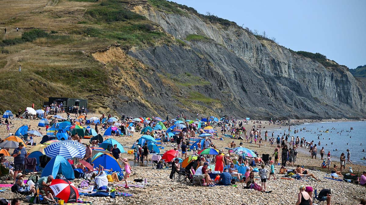 UK on Track for Sunniest Year Ever as Heatwaves Rage On