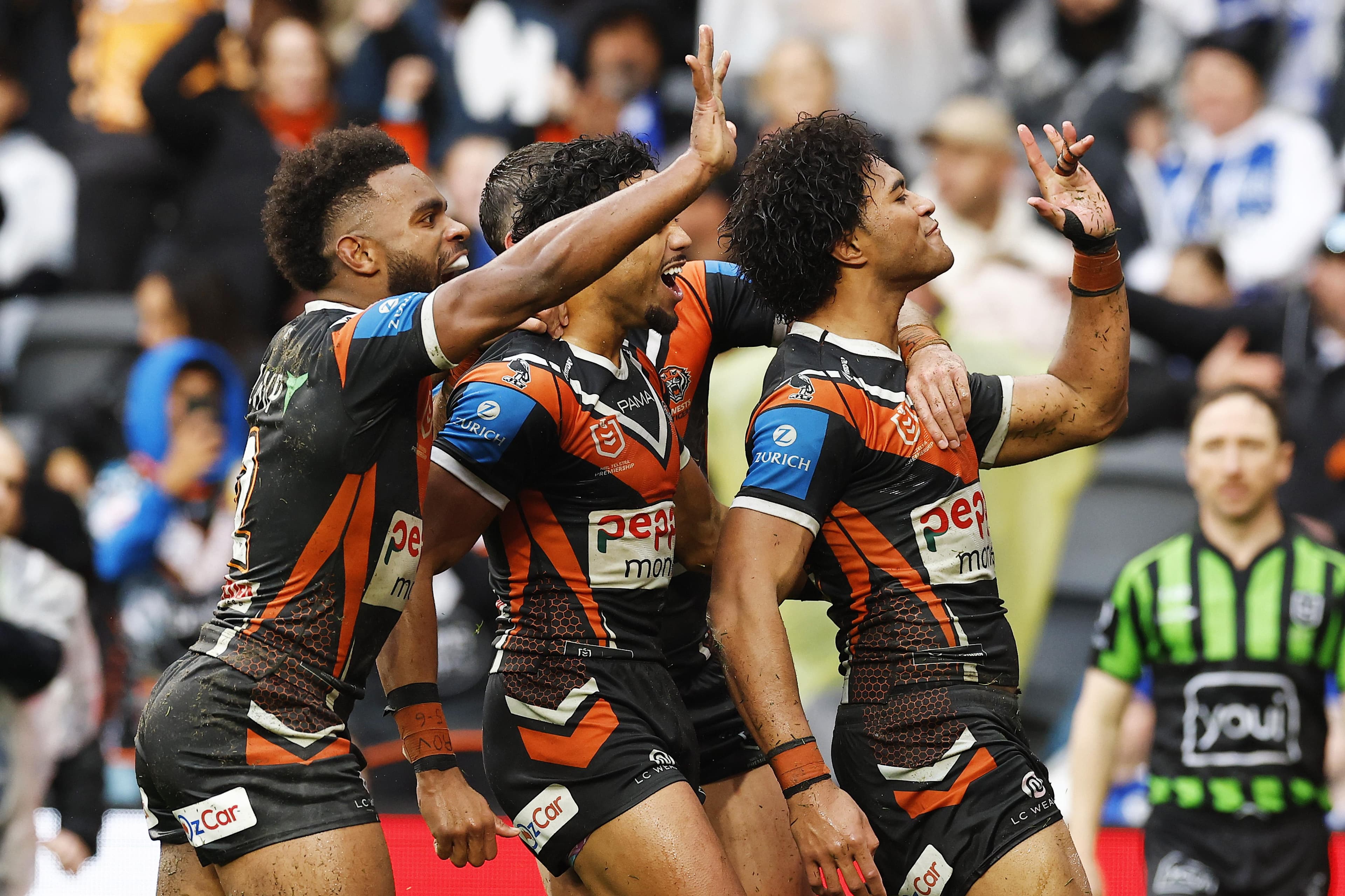 Tigers Stun Bulldogs in Wet Weather Thriller