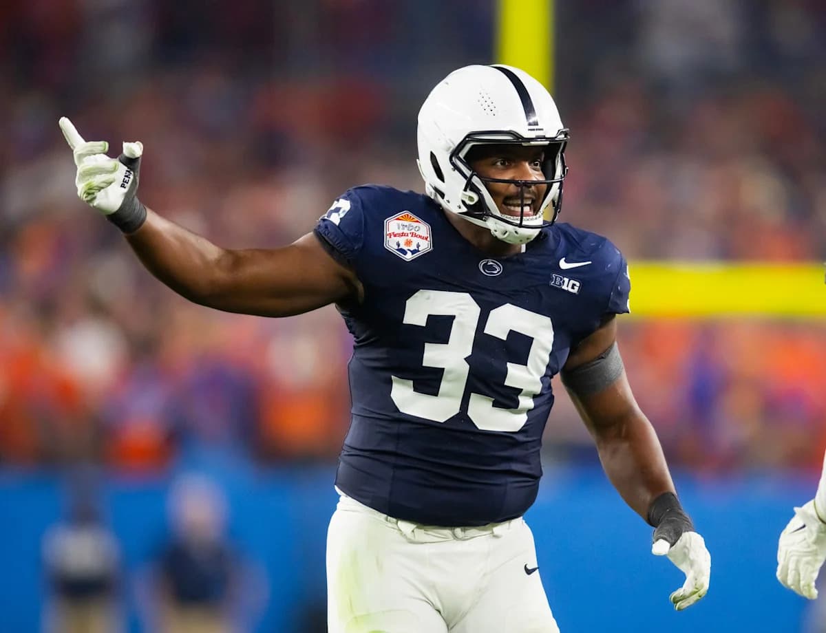 Big Ten's Elite Defensive Talents Vie for Top Honors in 2025