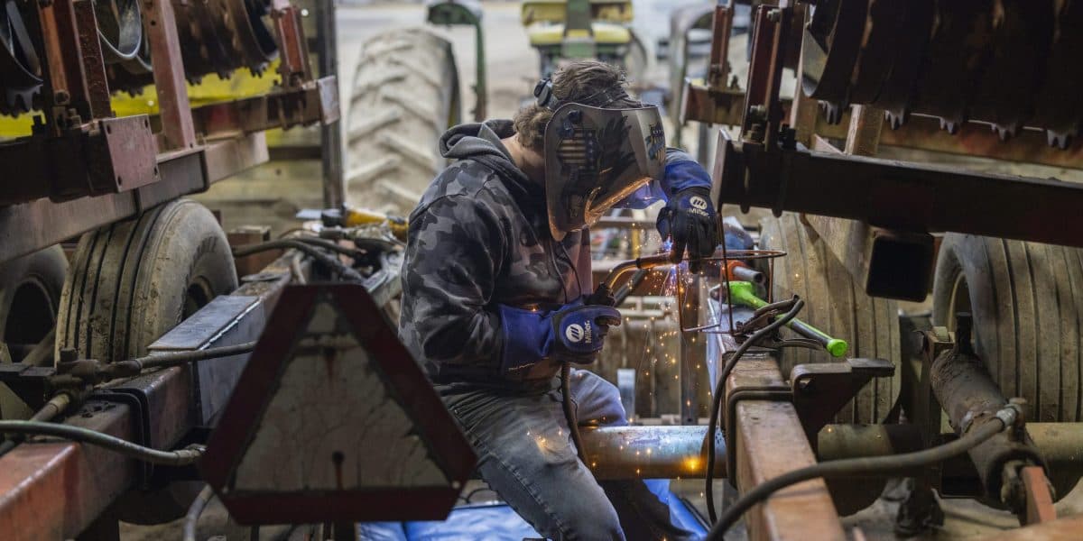 Rural Students Bypass College for Local Jobs and Hands-On Careers