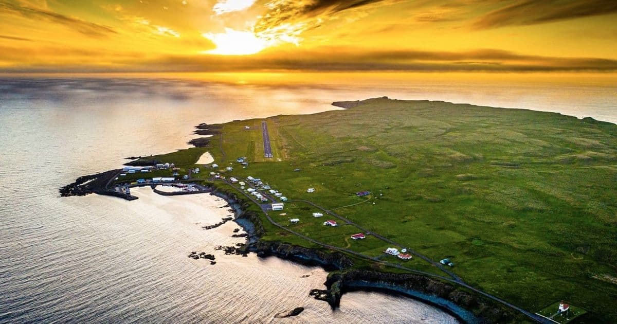 Grímsey: Iceland's Enchanting Arctic Island Escape