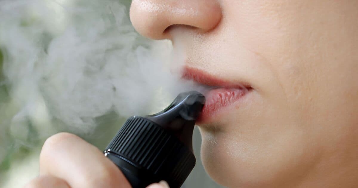 Synthetic Cooling Compounds in E-Cigarettes Raise Health Concerns