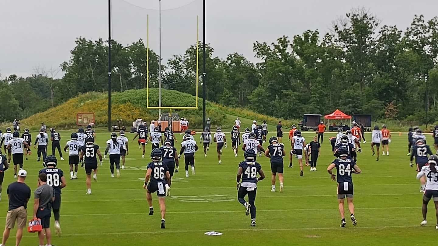 Bears Offense Battles Aggressive Defense in Preseason Preparations