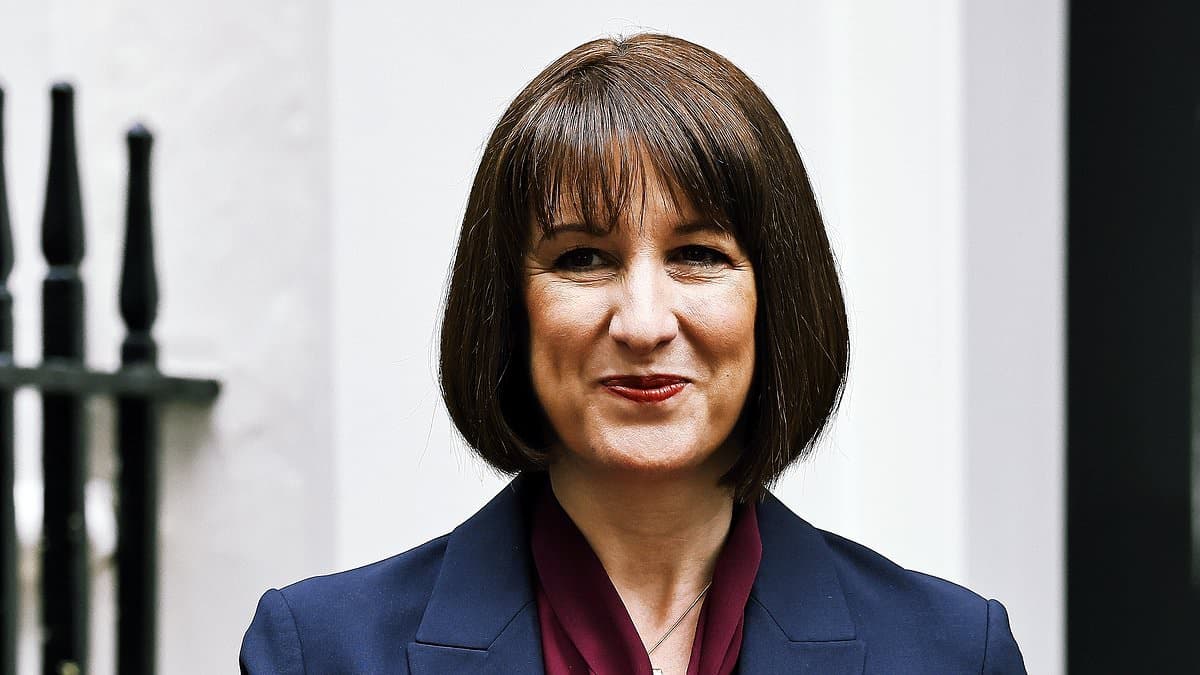 Reeves Beats Borrowing Forecasts Ahead of Crucial Budget