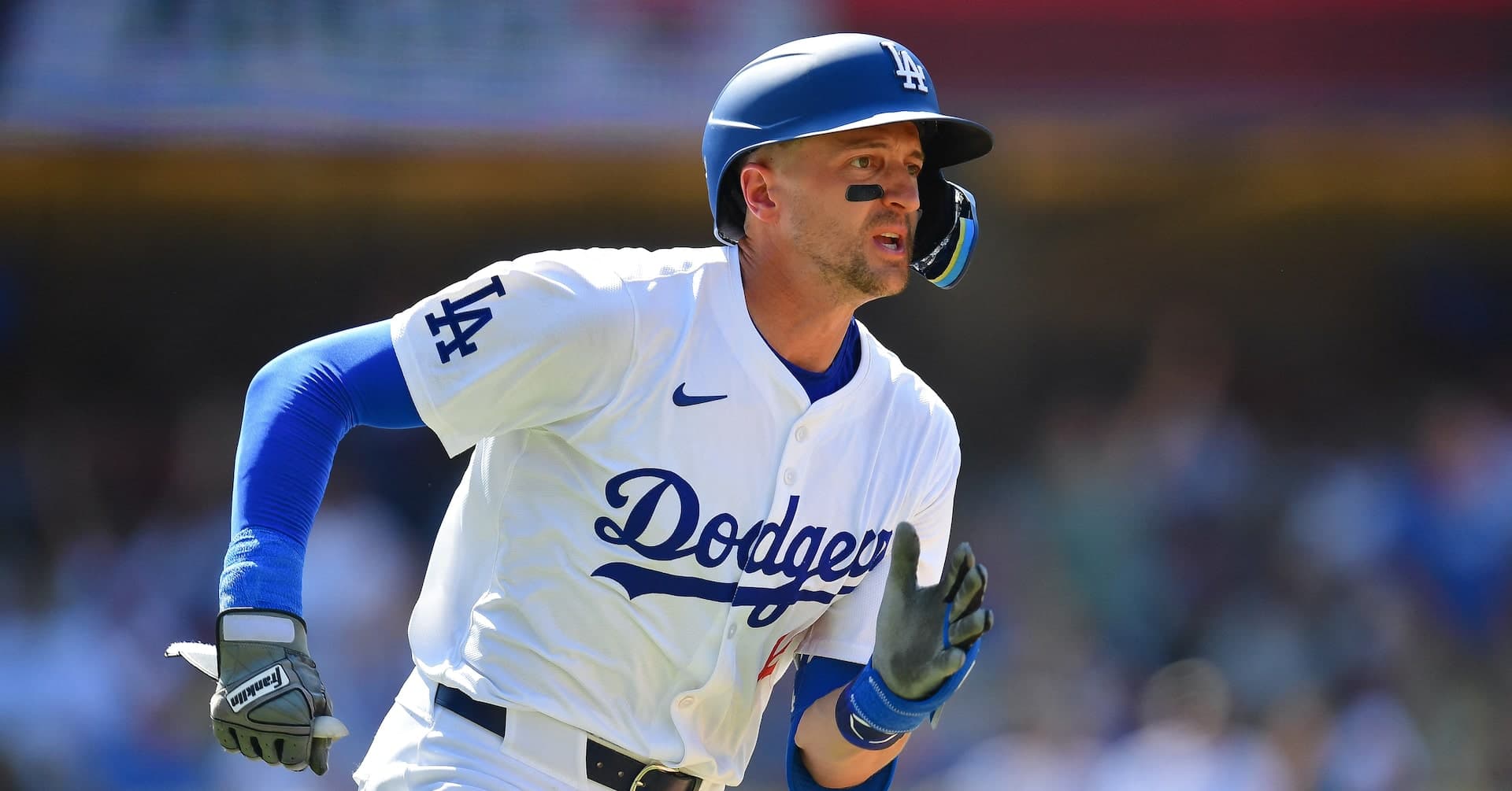 Two-Time Gold Glove Winner Nick Ahmed Retires from MLB