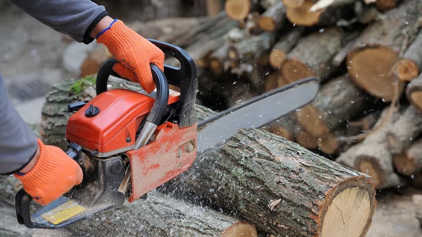 Motorist Attacks Road Worker with Chainsaw During Storm Amy