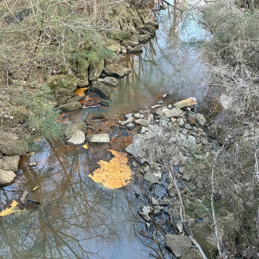 15,000 Gallons of Jet Fuel Spill Into Atlanta River