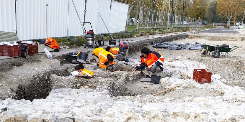 Grenoble Discovery: A Chilling 16th-Century Gallows