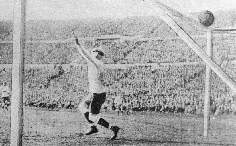 1930 World Cup Final: Fog, Fury, and a River Rivalry