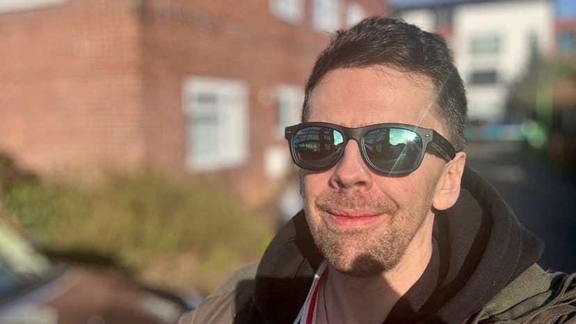 Dirt Cheap Smart Glasses Surprise: $20 WearIQs Shine